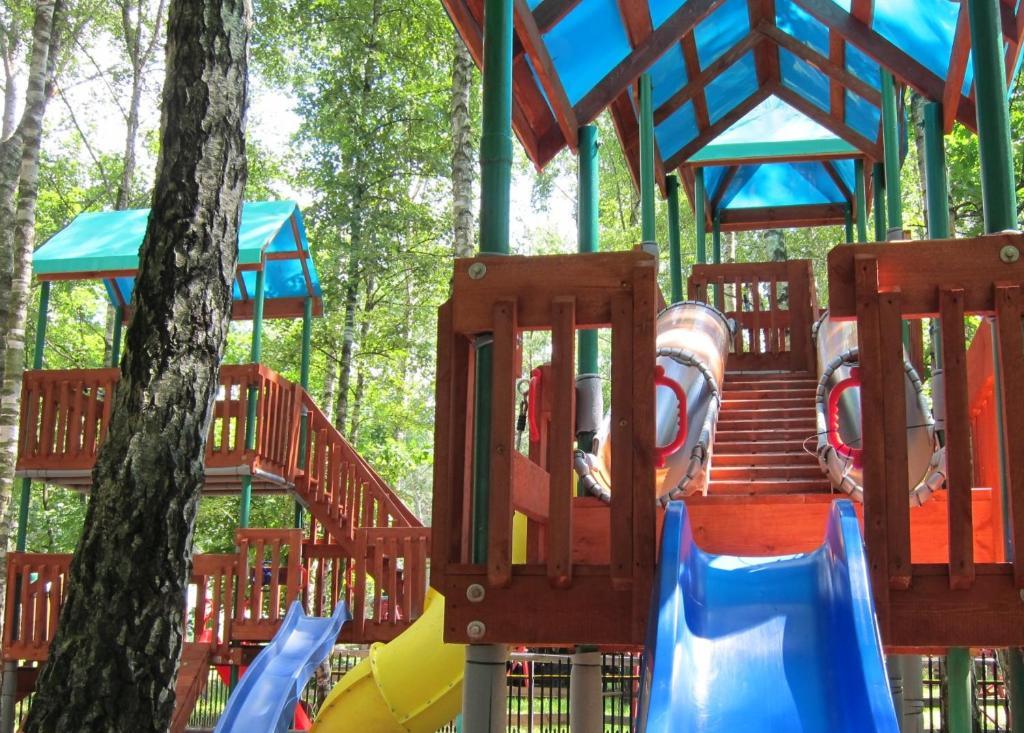 Resort Piaseczno Rozpłucie Εξωτερικό φωτογραφία