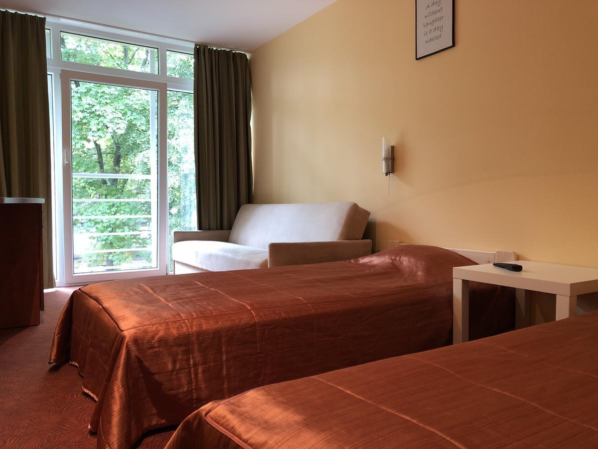 Resort Piaseczno Rozpłucie Εξωτερικό φωτογραφία